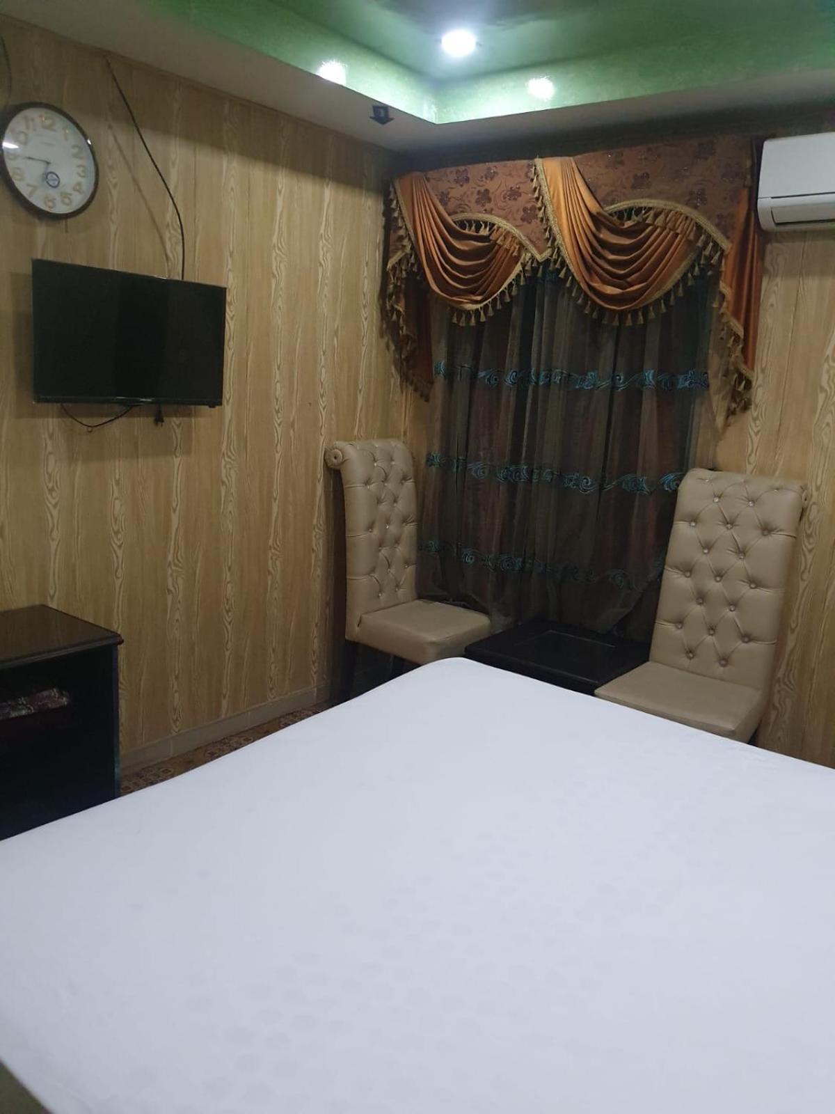 Town Guest House Toba Tek Singh Exterior foto